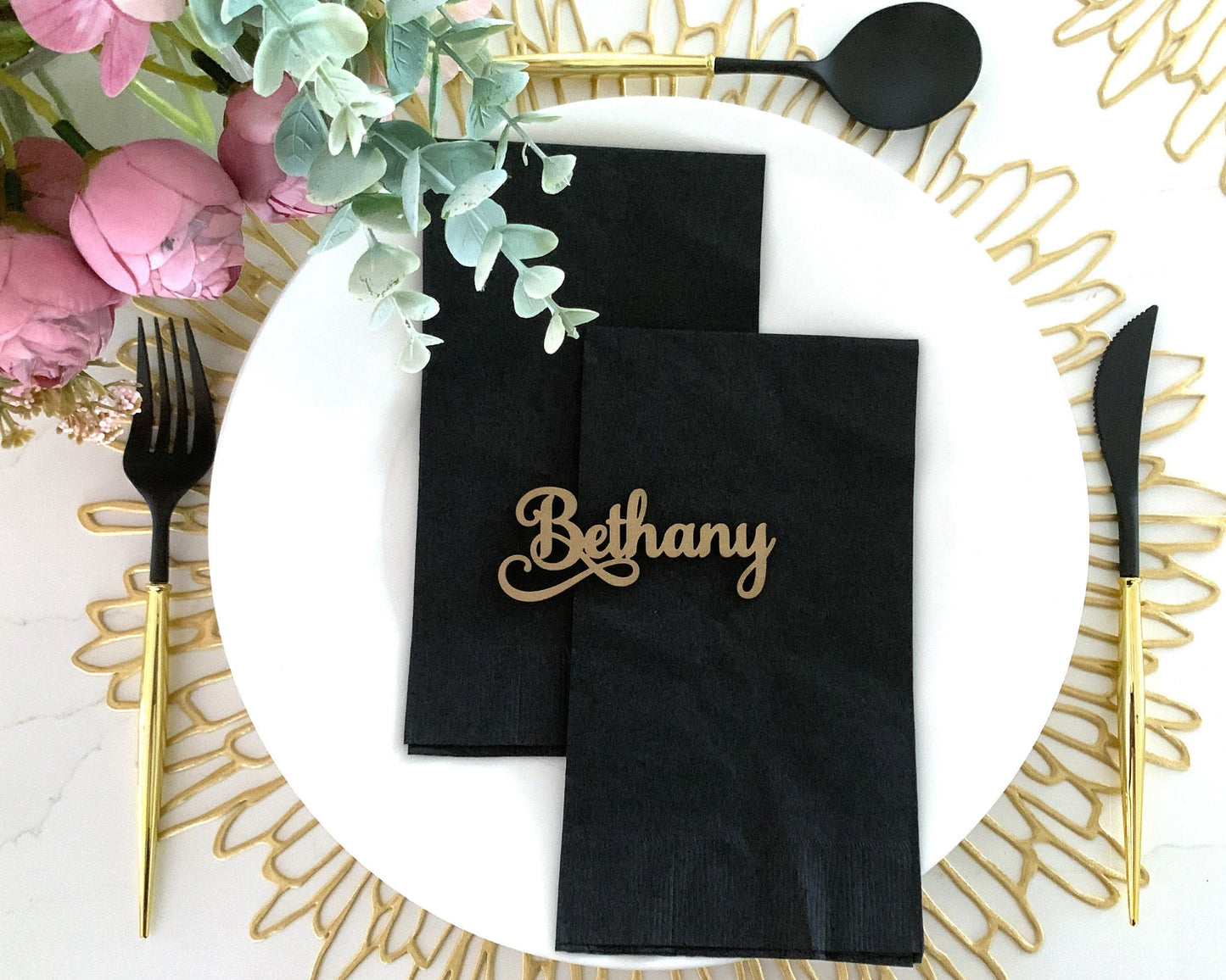 Samantha Cursive Rustic Style Wooden Wedding Place Cards For Wedding Reception