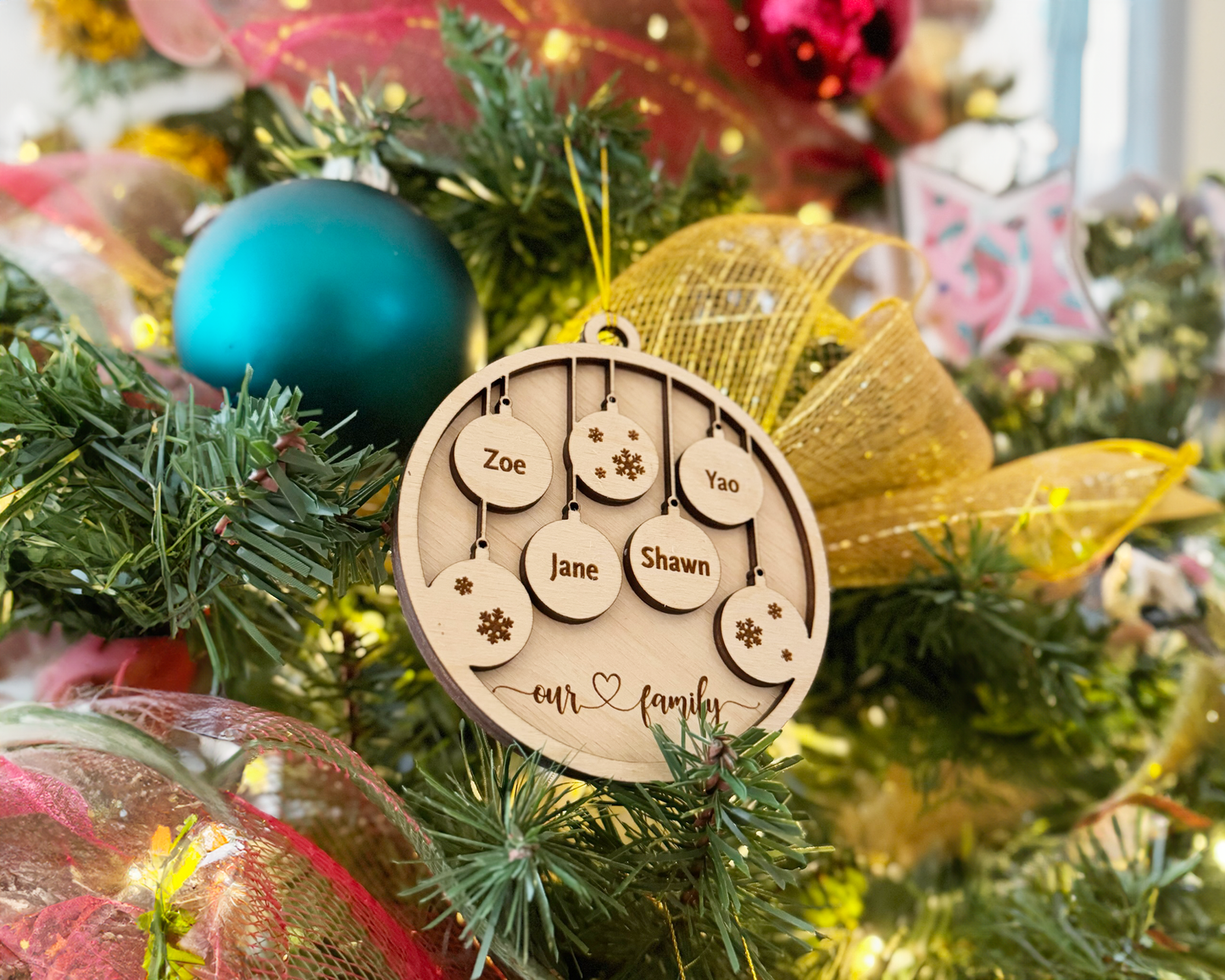 Personalized 7 Family Names Christmas Ornament for Christmas Tree Decoration Gift